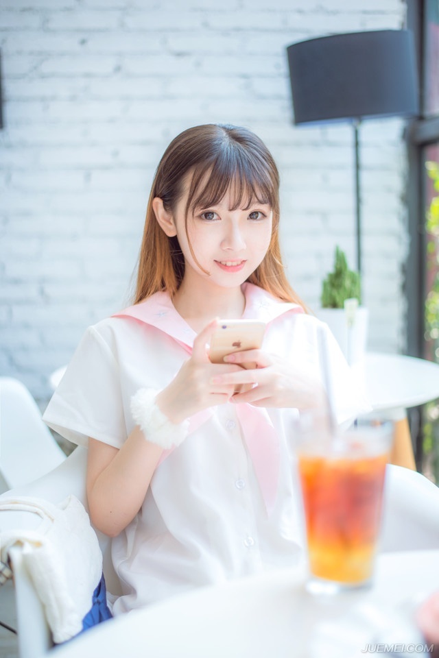 江东，柴桑大营，一队江东将士正在江边巡逻，虽然周瑜不在，但柴桑大营在吕蒙的主持下，依旧井井有条。